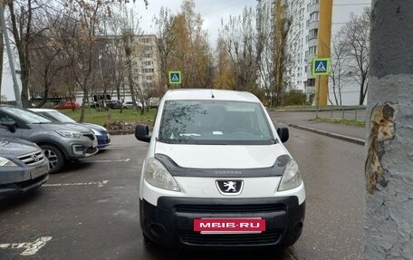 Peugeot Partner II рестайлинг 2, 2011 год, 650 000 рублей, 7 фотография