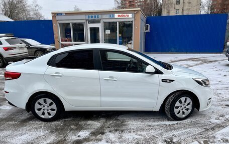 KIA Rio III рестайлинг, 2015 год, 830 000 рублей, 4 фотография