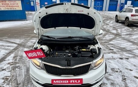 KIA Rio III рестайлинг, 2015 год, 830 000 рублей, 12 фотография