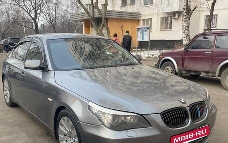 BMW 5 серия, 2008 год, 1 600 000 рублей, 3 фотография