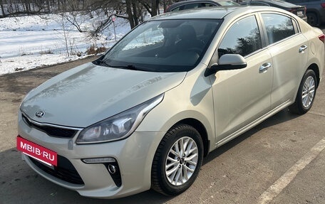 KIA Rio IV, 2018 год, 1 480 000 рублей, 2 фотография