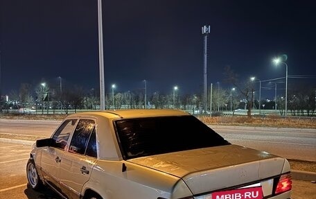 Mercedes-Benz E-Класс, 1992 год, 174 000 рублей, 3 фотография