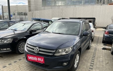 Volkswagen Tiguan I, 2014 год, 1 200 000 рублей, 2 фотография