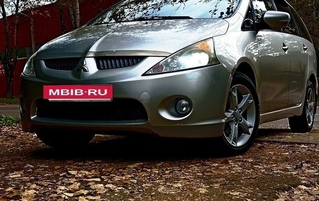 Mitsubishi Grandis, 2007 год, 815 000 рублей, 2 фотография