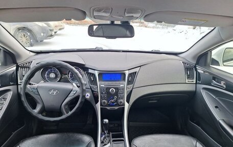 Hyundai Sonata VI, 2011 год, 1 050 000 рублей, 4 фотография