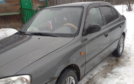 Hyundai Accent II, 2002 год, 250 000 рублей, 2 фотография