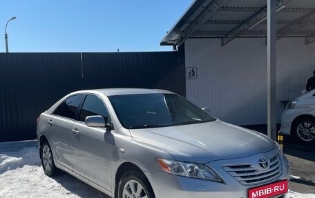 Toyota Camry, 2008 год, 1 120 000 рублей, 1 фотография