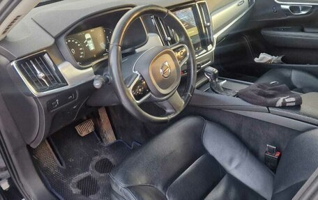 Volvo V90 II, 2017 год, 2 150 000 рублей, 5 фотография