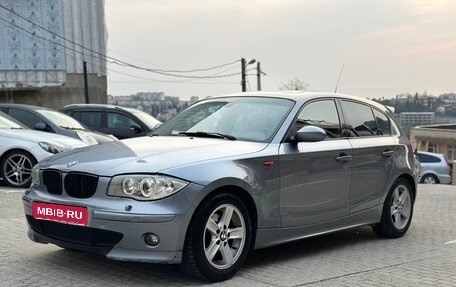 BMW 1 серия, 2005 год, 765 000 рублей, 1 фотография
