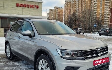 Volkswagen Tiguan II, 2020 год, 3 350 000 рублей, 3 фотография