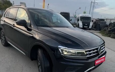 Volkswagen Tiguan II, 2019 год, 2 650 000 рублей, 1 фотография