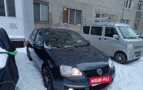 Volkswagen Jetta VI, 2006 год, 650 000 рублей, 2 фотография