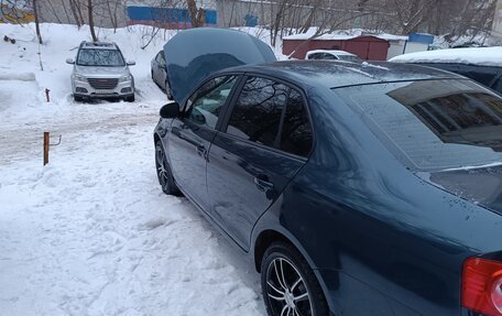 Volkswagen Jetta VI, 2006 год, 650 000 рублей, 3 фотография