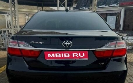 Toyota Camry, 2017 год, 2 500 000 рублей, 15 фотография