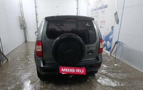 Chevrolet Niva I рестайлинг, 2010 год, 400 000 рублей, 3 фотография