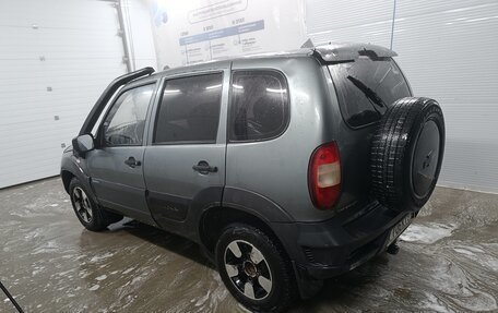 Chevrolet Niva I рестайлинг, 2010 год, 400 000 рублей, 4 фотография