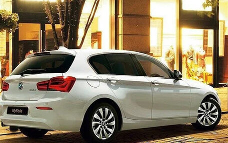 BMW 1 серия, 2016 год, 1 900 000 рублей, 22 фотография