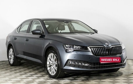 Skoda Superb III рестайлинг, 2020 год, 3 260 000 рублей, 3 фотография