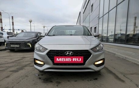 Hyundai Solaris II рестайлинг, 2017 год, 1 199 000 рублей, 2 фотография