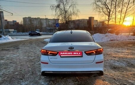 KIA Optima IV, 2019 год, 1 800 000 рублей, 13 фотография