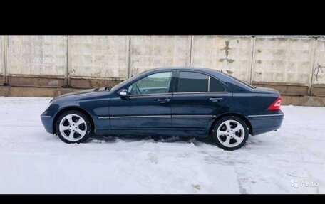 Mercedes-Benz C-Класс, 2002 год, 450 000 рублей, 5 фотография