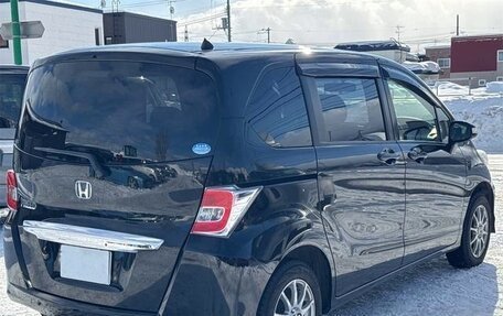 Honda Freed I, 2016 год, 896 000 рублей, 12 фотография