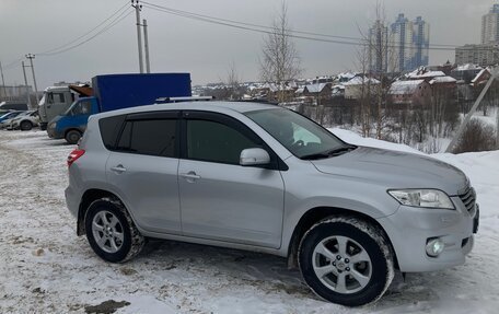 Toyota RAV4, 2011 год, 1 840 000 рублей, 4 фотография