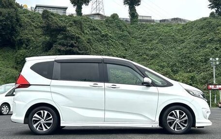 Honda Freed II, 2019 год, 1 174 000 рублей, 2 фотография