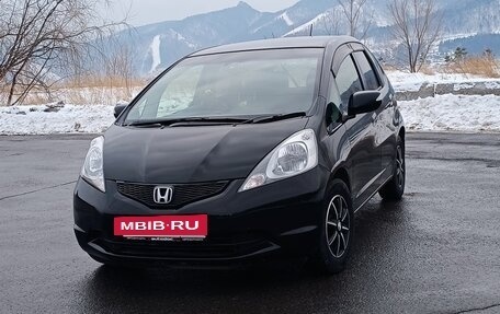 Honda Fit III, 2010 год, 860 000 рублей, 3 фотография