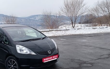 Honda Fit III, 2010 год, 860 000 рублей, 9 фотография