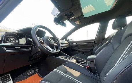 Volkswagen Golf VIII, 2021 год, 1 945 000 рублей, 7 фотография