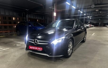 Mercedes-Benz C-Класс, 2015 год, 1 850 000 рублей, 1 фотография