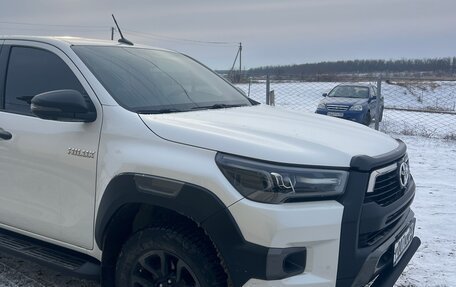 Toyota Hilux VIII, 2021 год, 5 100 000 рублей, 3 фотография