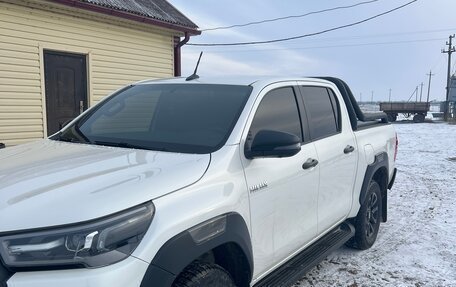 Toyota Hilux VIII, 2021 год, 5 100 000 рублей, 4 фотография