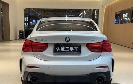 BMW 1 серия, 2021 год, 1 690 000 рублей, 13 фотография