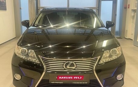 Lexus ES VII, 2013 год, 2 330 000 рублей, 2 фотография