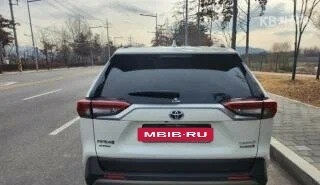 Toyota RAV4, 2021 год, 2 715 000 рублей, 5 фотография