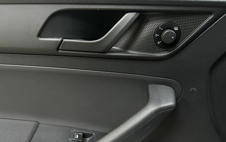 Skoda Rapid I, 2015 год, 845 000 рублей, 18 фотография