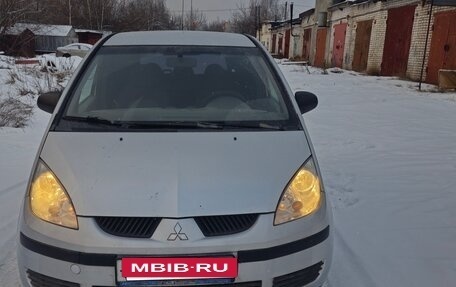 Mitsubishi Colt VI рестайлинг, 2006 год, 400 000 рублей, 4 фотография