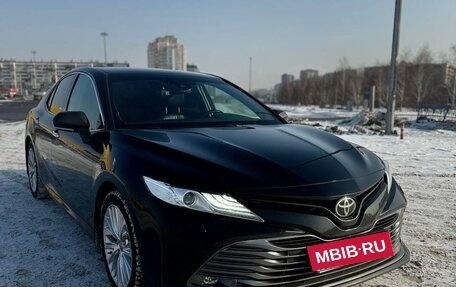 Toyota Camry, 2018 год, 3 100 000 рублей, 2 фотография