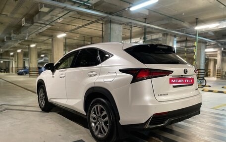 Lexus NX I, 2018 год, 2 990 000 рублей, 7 фотография