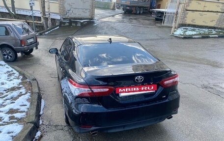 Toyota Camry, 2019 год, 3 700 000 рублей, 2 фотография