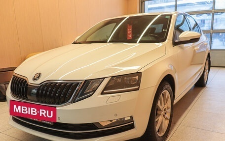 Skoda Octavia, 2017 год, 1 800 000 рублей, 3 фотография