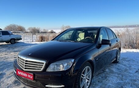 Mercedes-Benz C-Класс, 2010 год, 1 350 000 рублей, 1 фотография