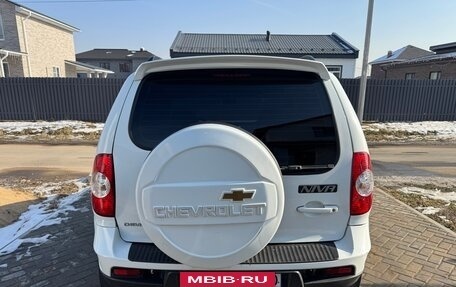 Chevrolet Niva I рестайлинг, 2013 год, 700 000 рублей, 6 фотография