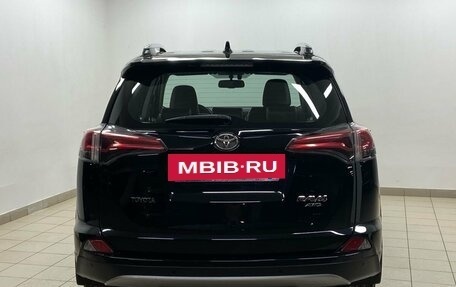 Toyota RAV4, 2017 год, 2 949 000 рублей, 5 фотография