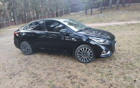 Hyundai Solaris II рестайлинг, 2019 год, 1 780 000 рублей, 2 фотография