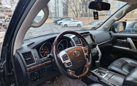 Toyota Land Cruiser 200, 2013 год, 2 850 000 рублей, 5 фотография