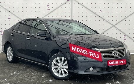 Toyota Camry, 2014 год, 1 900 000 рублей, 2 фотография