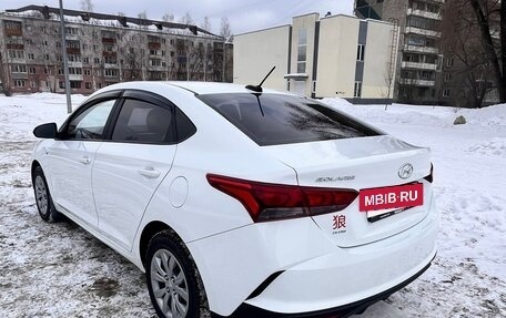 Hyundai Solaris II рестайлинг, 2020 год, 1 400 000 рублей, 6 фотография